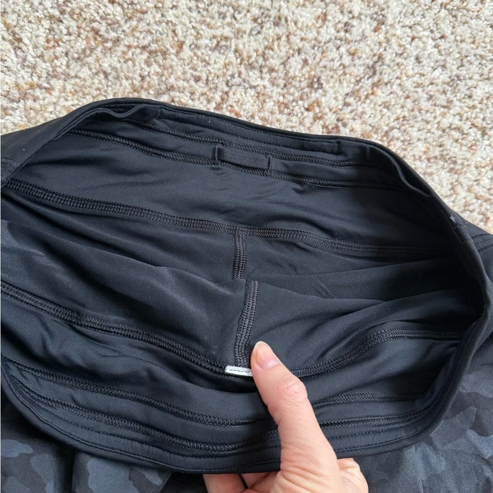 Lululemon Mid Rise Skort - Picture 6 of 11
